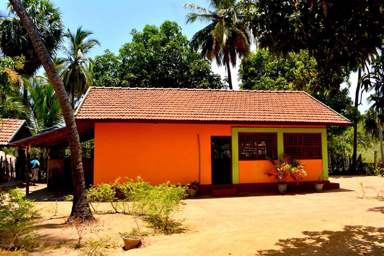 Yaswi Guest House Passikudah Extérieur photo