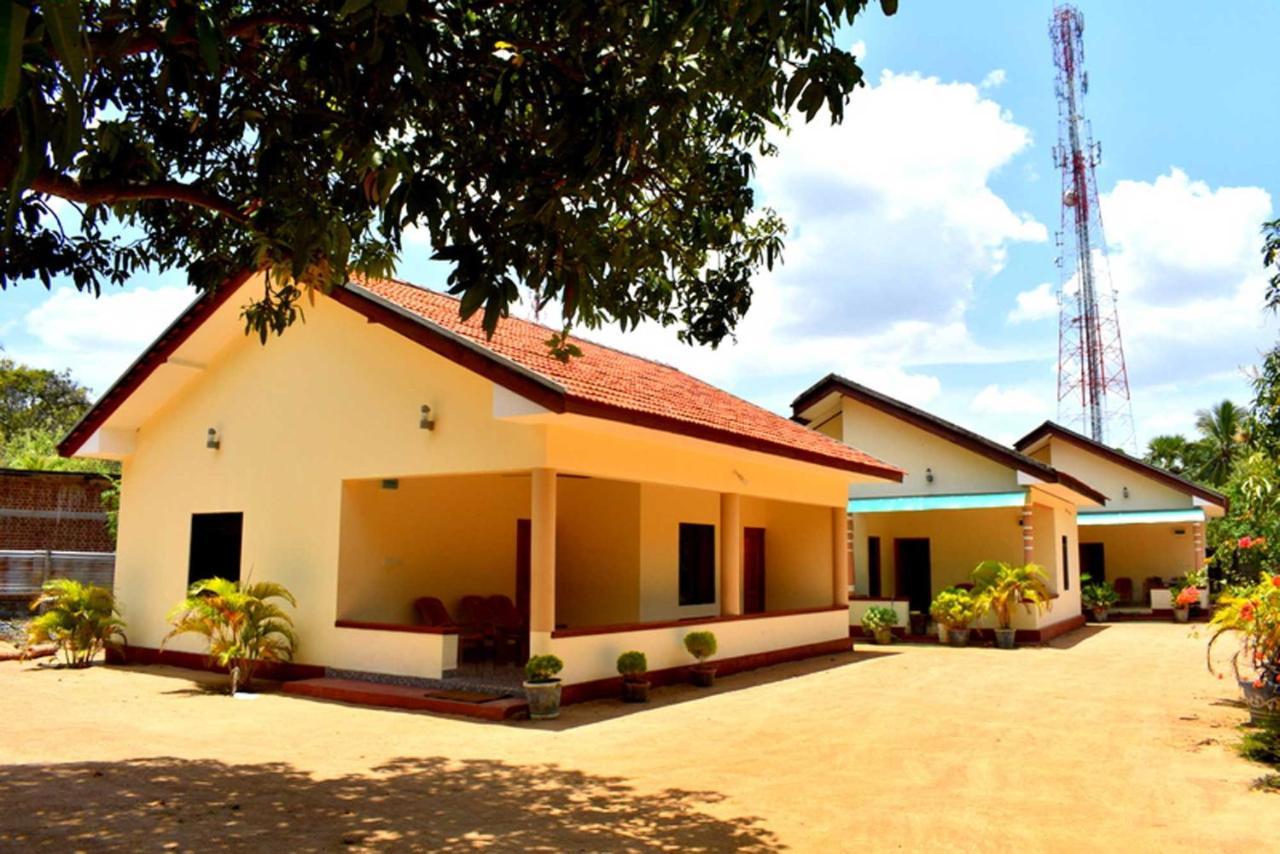Yaswi Guest House Passikudah Extérieur photo