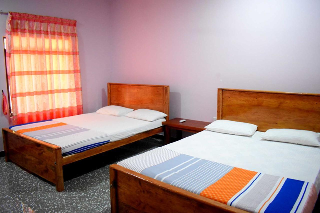 Yaswi Guest House Passikudah Extérieur photo